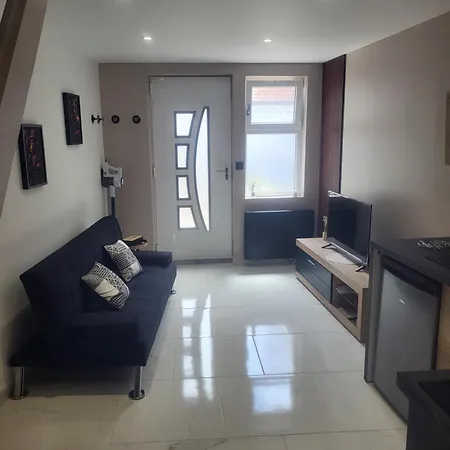 L'escale * Сангатт